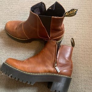 Dr. Martens Rometty II Chelsea Boots